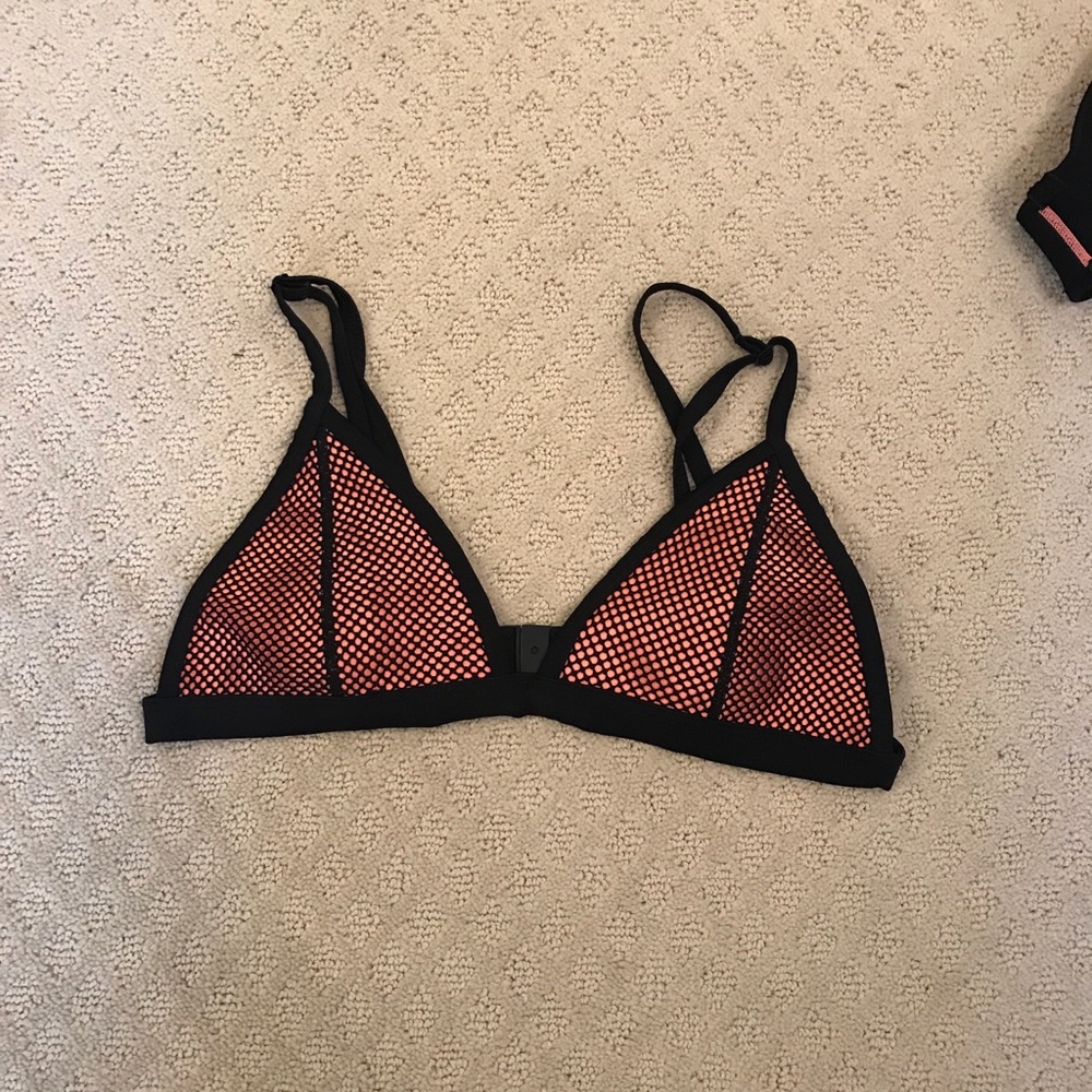 Triangl top